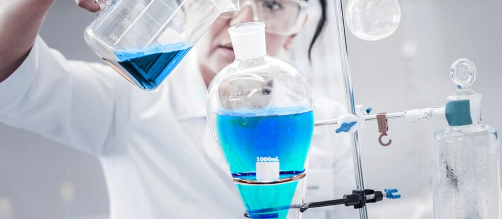 Funil de Vidro -Uso em laboratório – Diferentes formatos