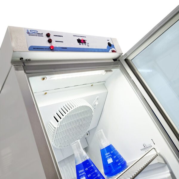 Incubadora para BOD - Tipo Vitrine - Porta de Vidro - Capacidade 572 Litros - 3 Prateleiras - Modelo SP-209/572 - SPLABOR - Imagem 11