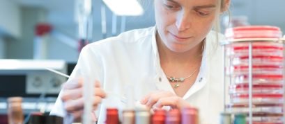 Meios de cultura microbiologia